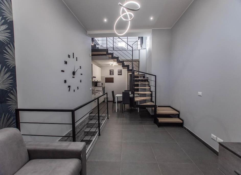 Ferienwohnung Modern Loft Center Of Turin + Jacuzzi 30M Metro Collegno Exterior foto